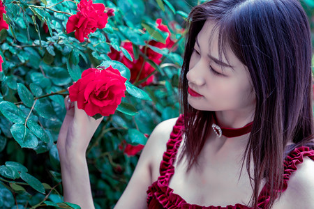 最新的免费欧美电影欧美 日韩 亚洲 一区|午夜视频黄片www|97精品国产精品免费观看|日韩精品一区二区伦理|精品精品国产男人的天堂|色婷婷综合中文字幕|国产精品九九久久99|【活力中国调研行】“刚柔并济”的碳纤维：女士单手“提车”显示硬核科技